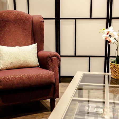 Hostal Don Alfonso Мадрид Екстериор снимка